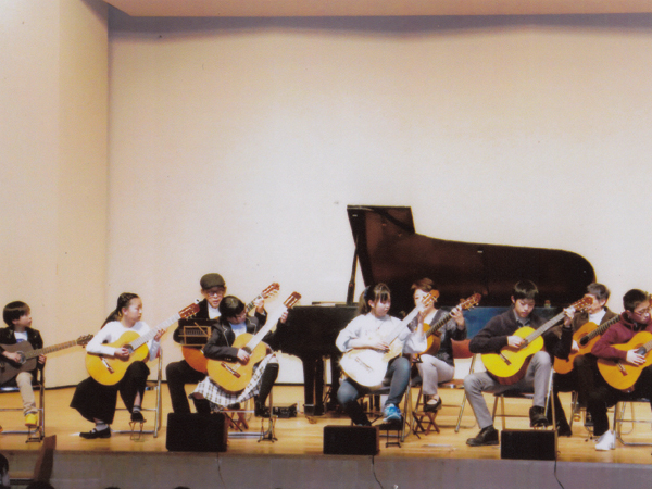 ギター|発表会の様子